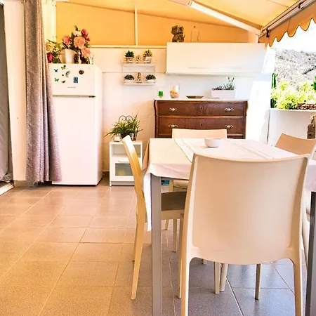 Malibu 2 Con Aire Acondicionado, Campo De Tennis Y Piscina Con Solarium
