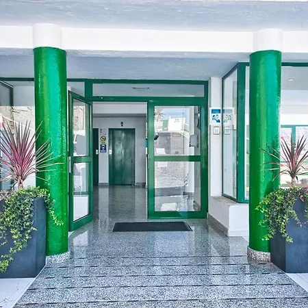 Malibu 2 Con Aire Acondicionado, Campo De Tennis Y Piscina Con Solarium *