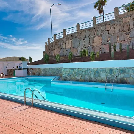 Malibu 2 Con Aire Acondicionado, Campo De Tennis Y Piscina Con Solarium Lejlighed